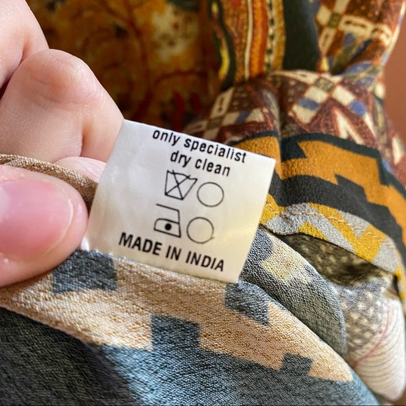 Blank London Tiger print Kaftan dress or coverup one size flutter sleeve - Picture 7 of 8